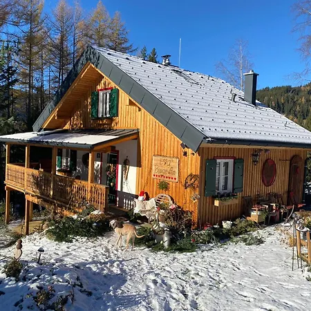 Evas Boutique Alm Casa vacanze *